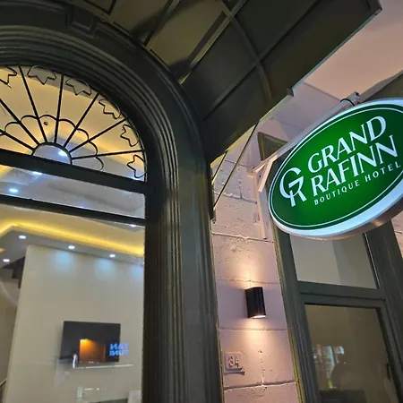Grand Rafinn Boutique Hotel