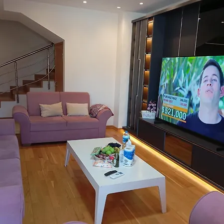 Taksim Perfect Residence, 3 Bedrooms, Pool, Sauna, Gym *