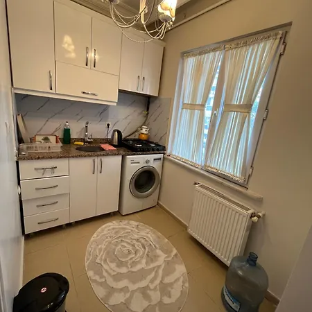 Home Apartment *