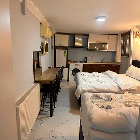 Awwa Apartment