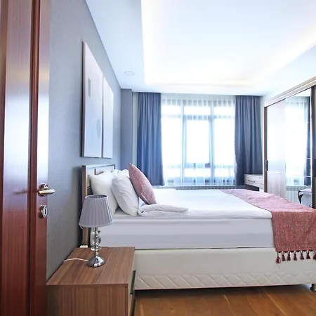 Excellent Apartment