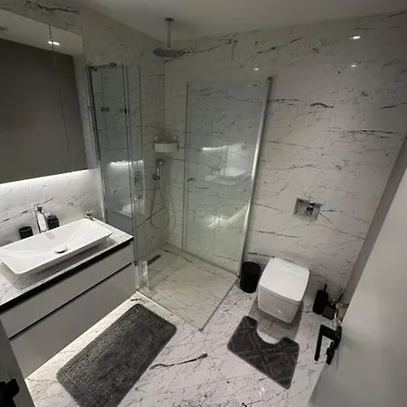 Apartment Modern Luxury At Sinpas Queen *