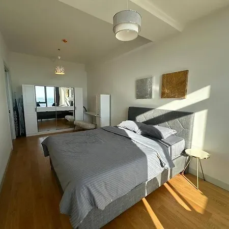 Apartment Modern Luxury At Sinpas Queen
