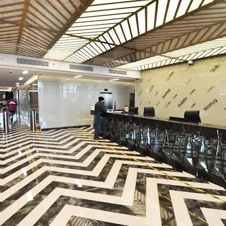 Modern Luxury At Sinpas Queen Apartment