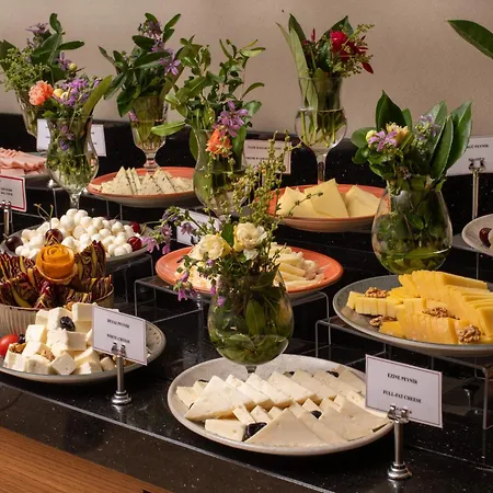 Ramada Plaza By Wyndham Atakoy Hotel 5*