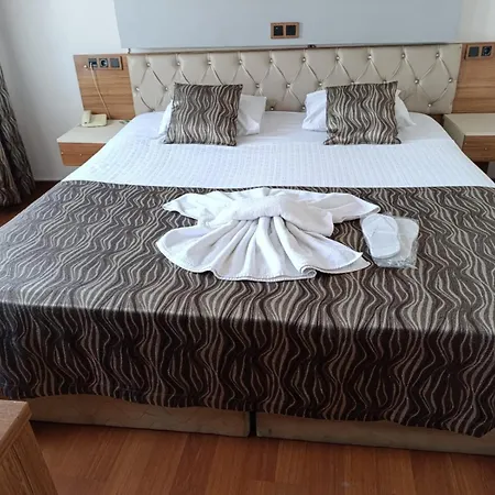 Sirin Hotel 3*