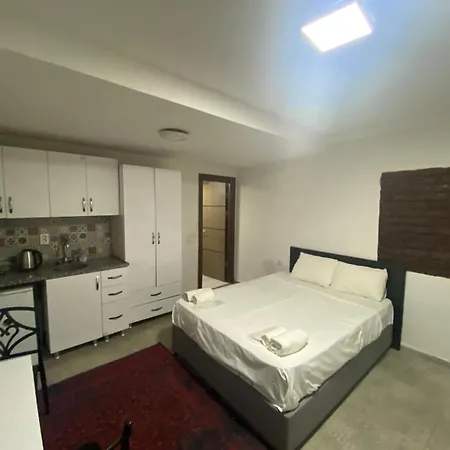 R&w Taksim * Стамбул
