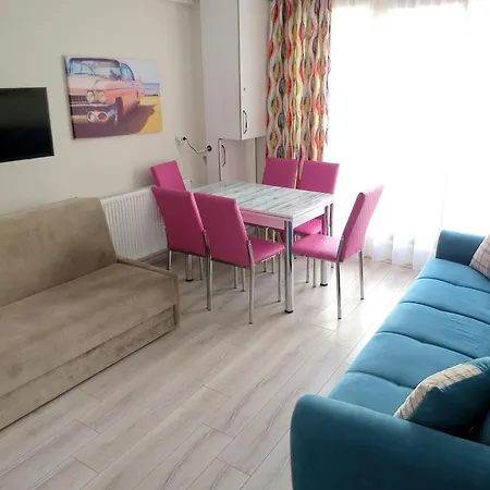 Istanberry - Paradise Two Bedroom Aparthotel