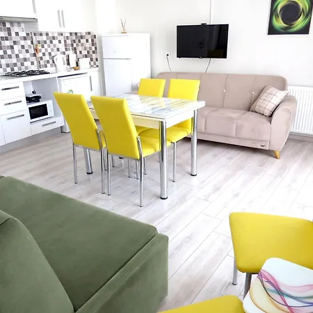 Istanberry - Paradise Two Bedroom * Istanbul
