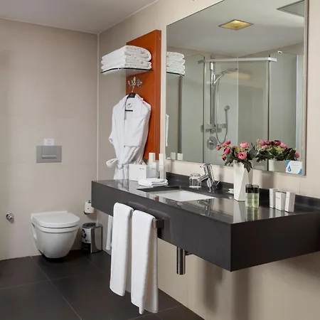 Hotel Nippon