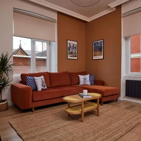 Charming 3br 2bath Ac In Center - Santur D7 * Estambul
