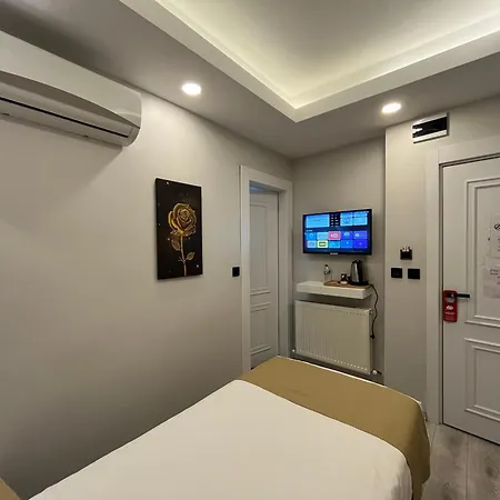 Aparthotel White Palace Halic *