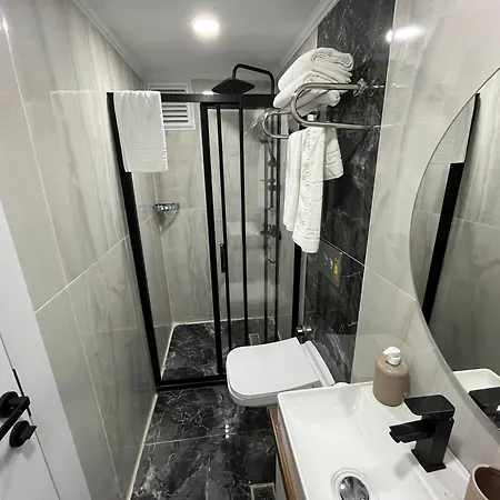 Aparthotel White Palace Halic