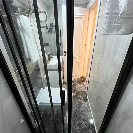 White Palace Halic Aparthotel *