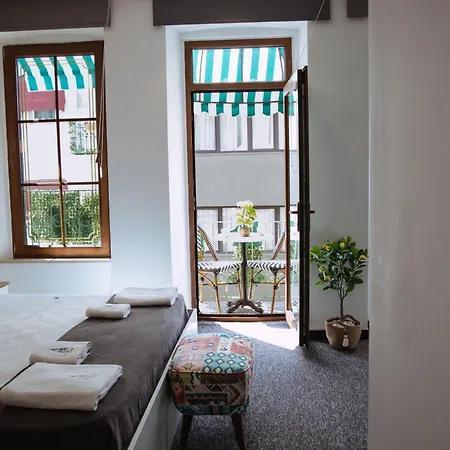 Istiklal Street Taksim House Yamalya Hotel Istanbul
