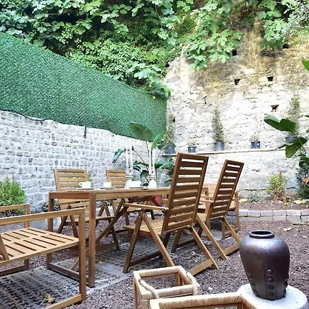 Stunning 6br 4bath Near Tram Villa
