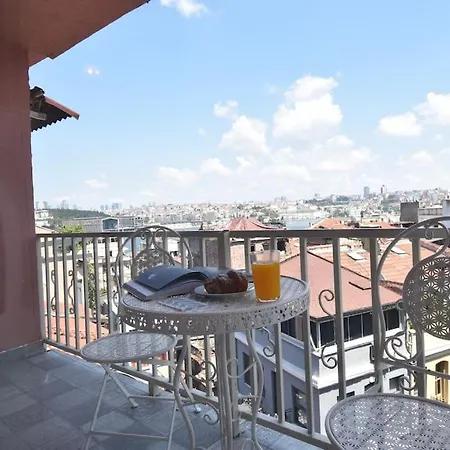 Stunning 6br 4bath Near Tram Villa *