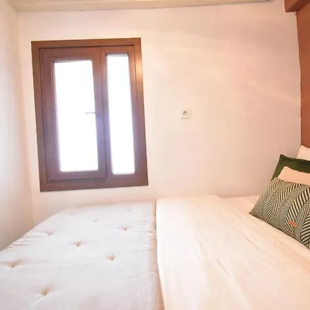 Stunning 6br 4bath Near Tram Villa
