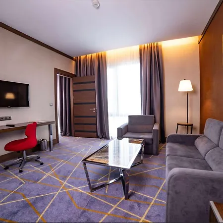 Ramada By Wyndham Alibeykoy 4* İstanbul