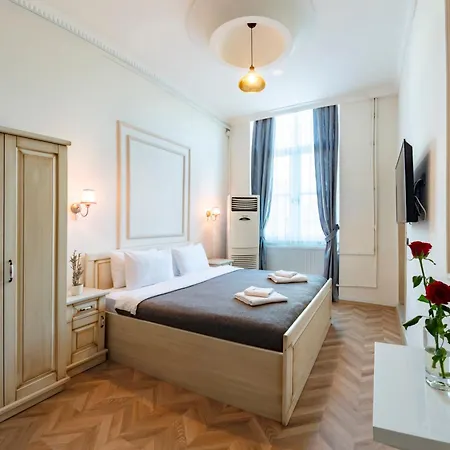 Cezayir Hotel Istanbul