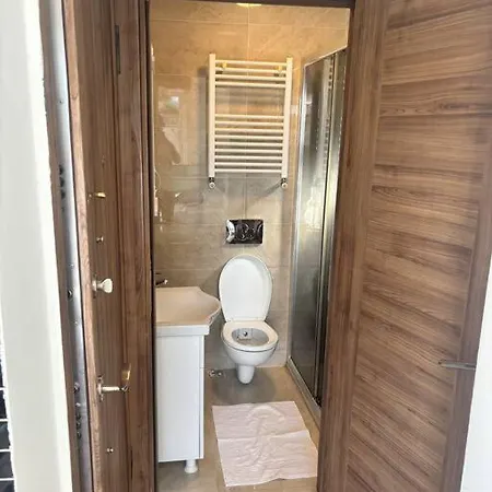 Sunny Terrace Retreat Near Taksim Square * Istanbul
