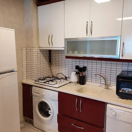 Findikzade Seaside Flats In Lively Fatih Area Very Near Metro And Tourist Sights Apartment Istanbul