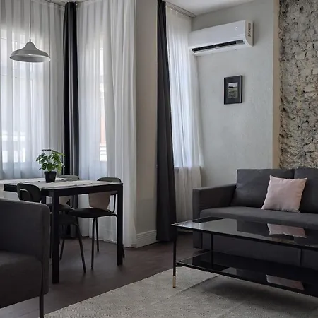 Apartment Haus Pera *