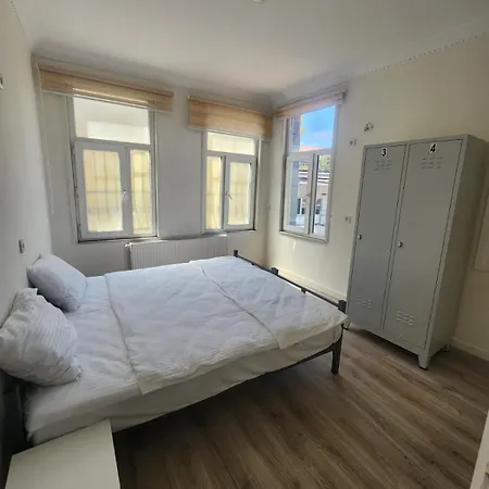 Nostalgia Apartment