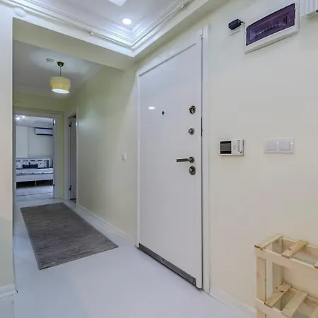 Fatih'te Yeni 3 Odali No 1 Apartment *