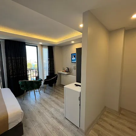 Aparthotel White Palace Halic *