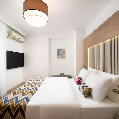 Apartament Marmada *