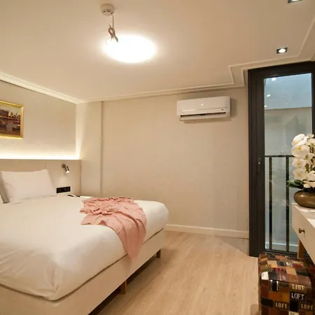 Xloft