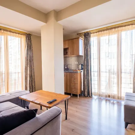 Apartment Lavin & *