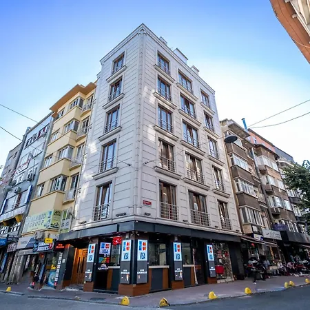 Lavin & * Istanbul