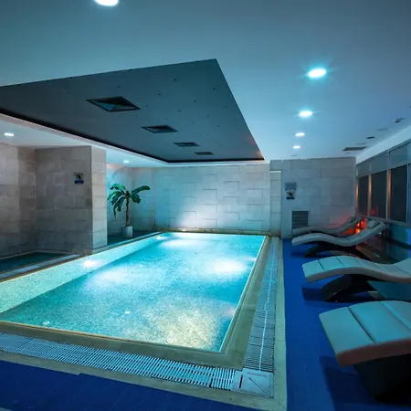 Hotel Grand S 4*