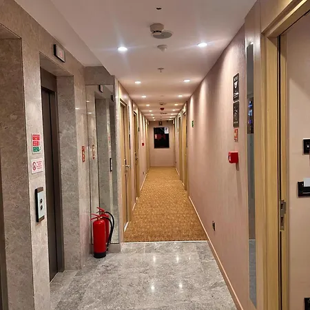 호텔 사파이어 4*