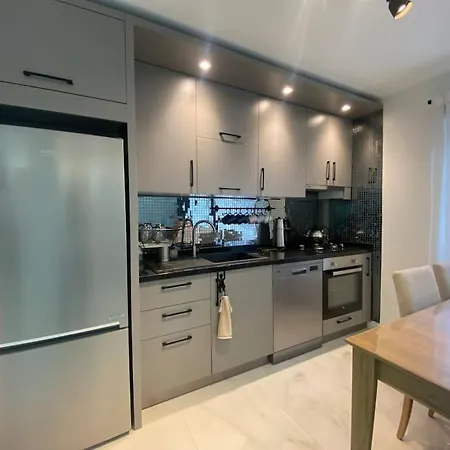 Seaside Cosy Flat With A Balcony Apartment Istanbul