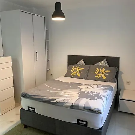Seaside Cosy Flat With A Balcony Apartment *