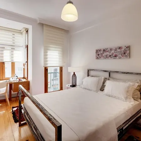 Bomonti Apartment