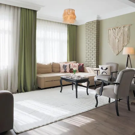 Triplex In The Heart Of Taksim For Big Groups And Familes Apartment