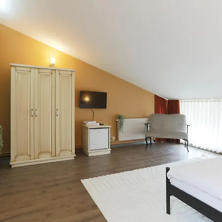 Apartment Triplex In The Heart Of Taksim For Big Groups And Familes