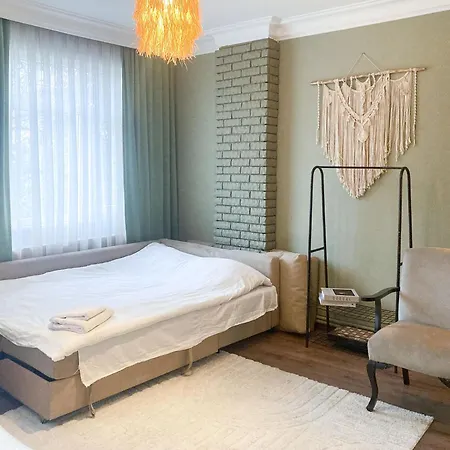 Triplex In The Heart Of Taksim For Big Groups And Familes Istanbul