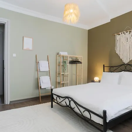 Apartment Triplex In The Heart Of Taksim For Big Groups And Familes *