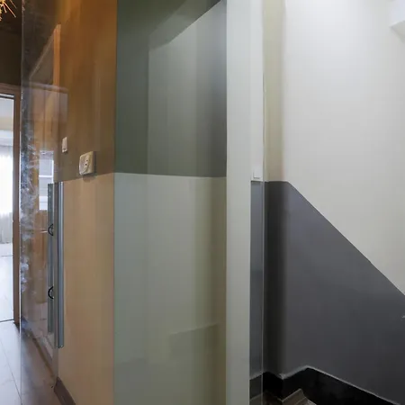 Triplex In The Heart Of Taksim For Big Groups And Familes Istanbul