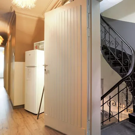 Triplex In The Heart Of Taksim For Big Groups And Familes Apartment