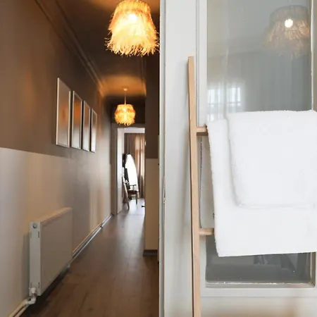 Triplex In The Heart Of Taksim For Big Groups And Familes Apartment *