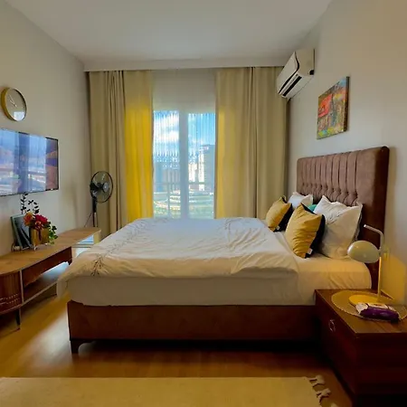 Kristal Apartment