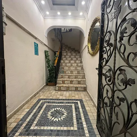 Taksim Sato