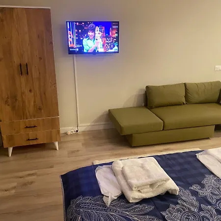 Cosy Awesome Furnished Apartment