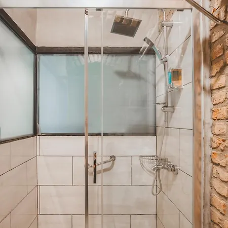 Novus Pera Hotel 2*